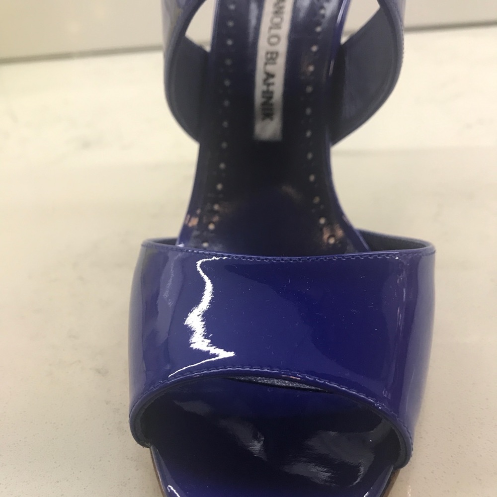 Manolo Blahnik Cobalt Blue Patent Leather Heels - Picture 4 of 8